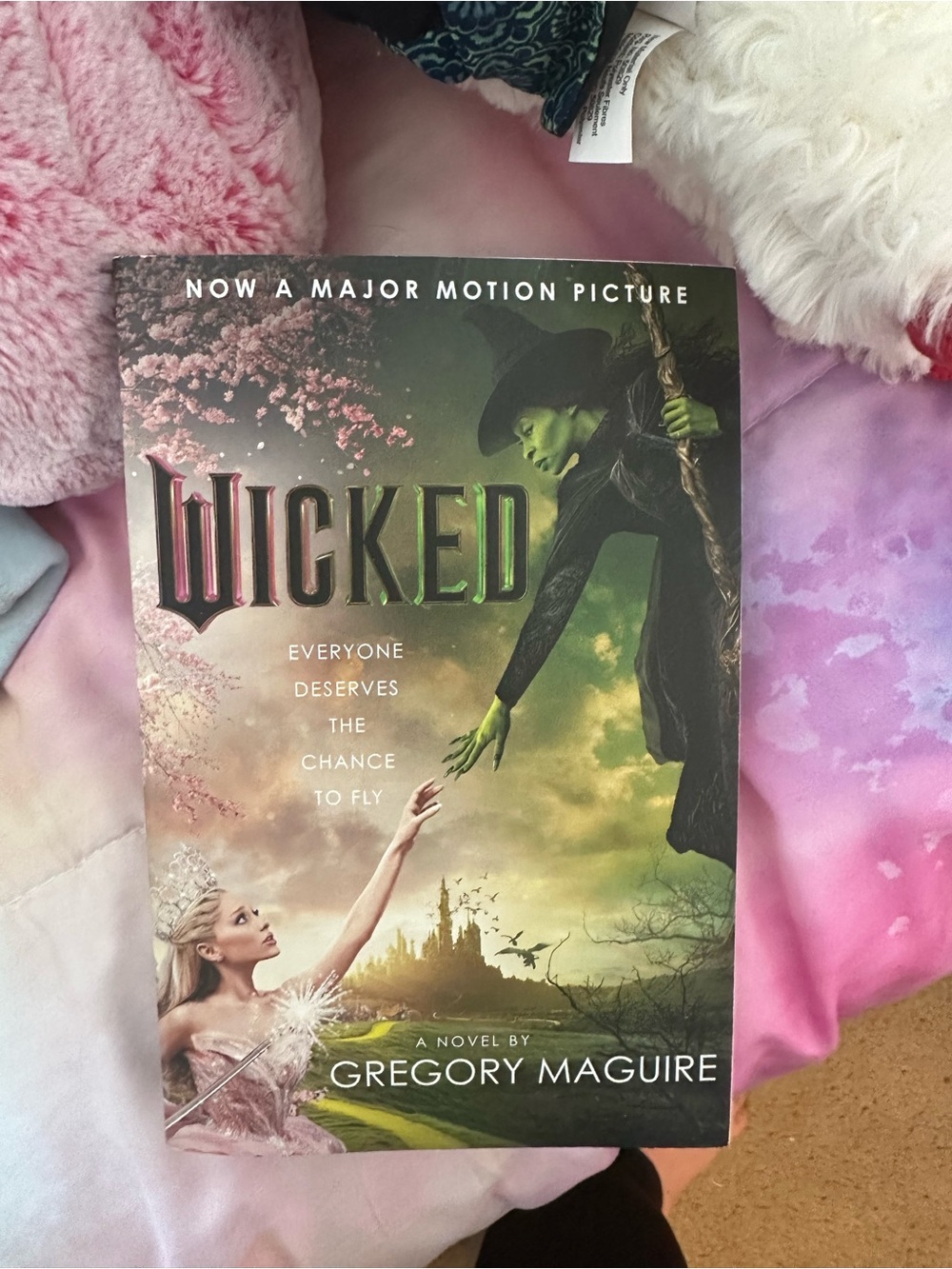 Wicked by Gregory Maguire - Green Cover Paperback